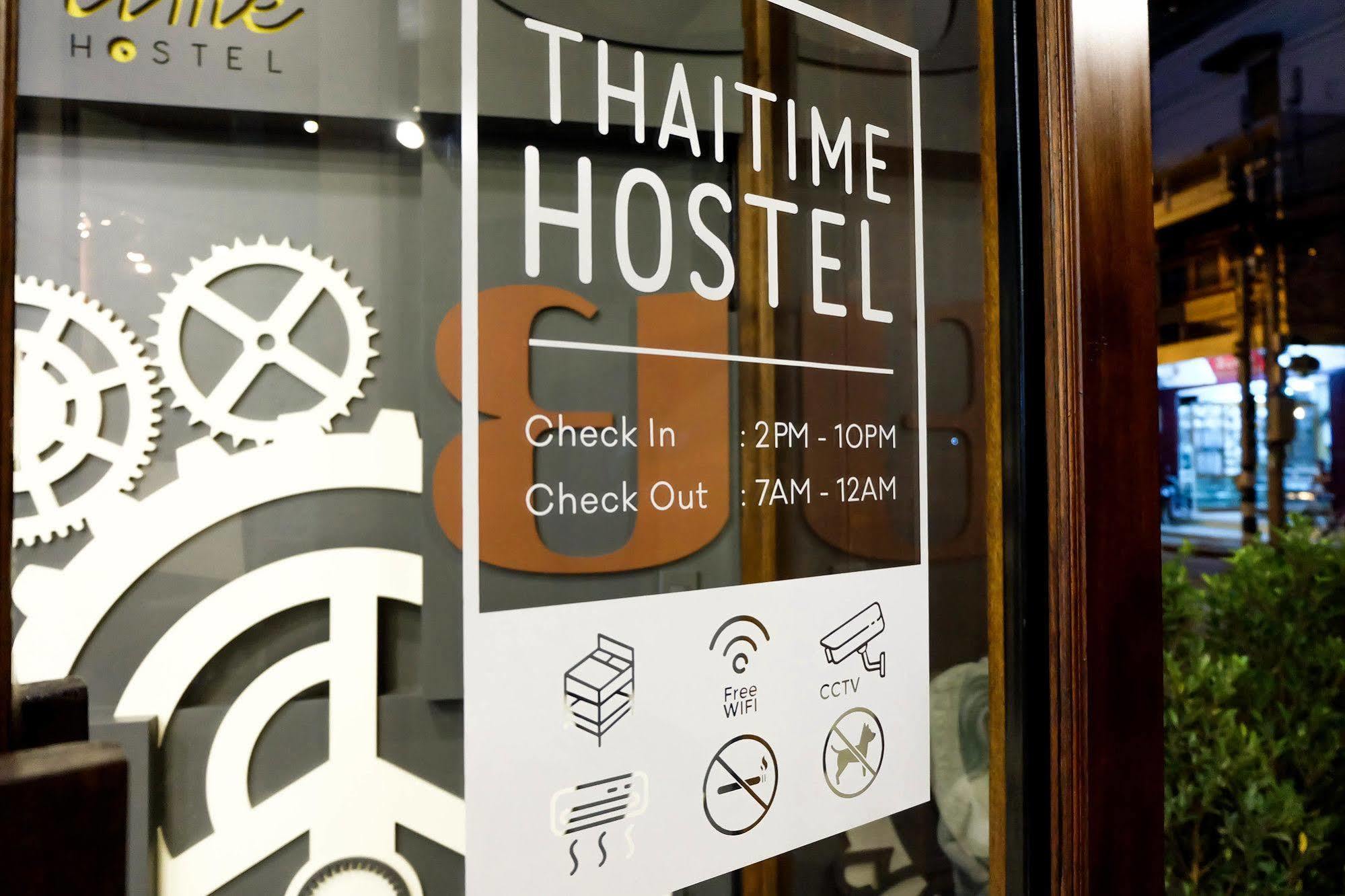 Thai Time Hostel Τσιάνγκ Μάι Εξωτερικό φωτογραφία